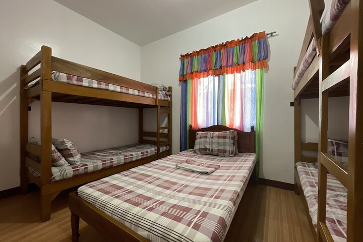 Room 39 of 200