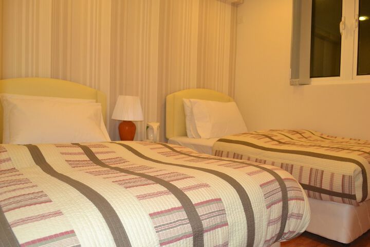 Room 7 of 26