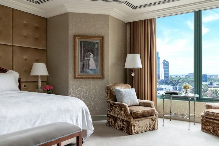 Room 14 of 46