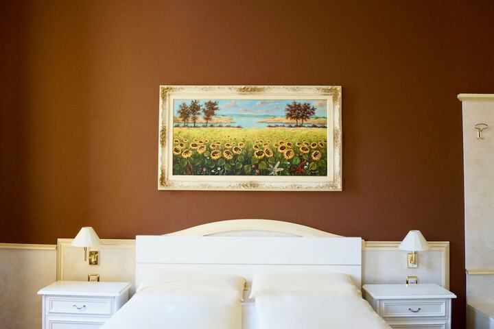 Room 7 of 58