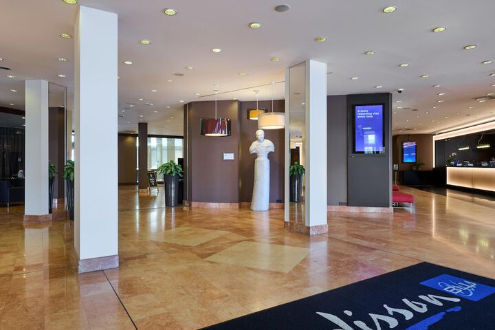 Hotel Lobby