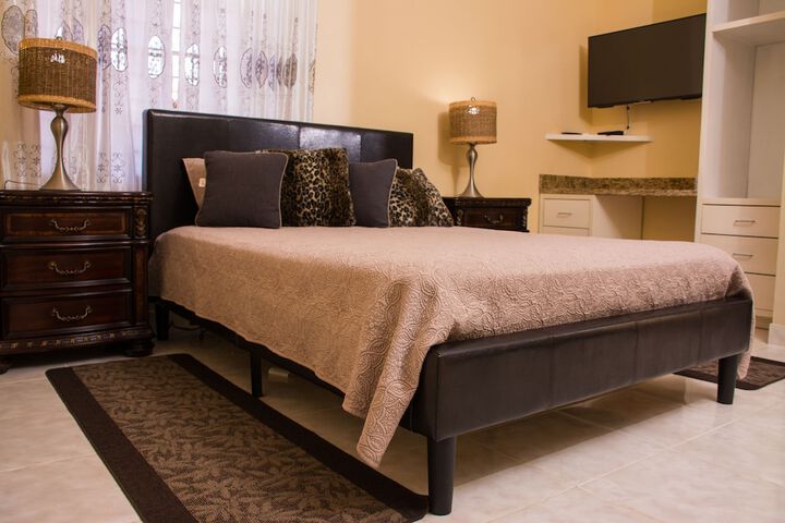 Room 4 of 47