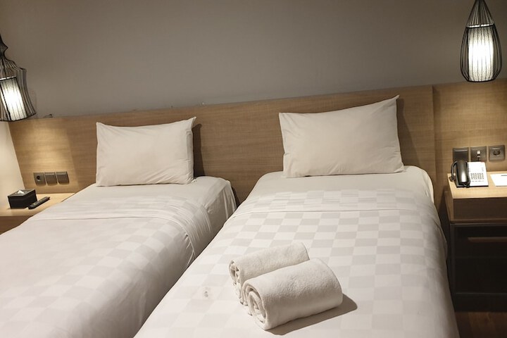 Room 14 of 43
