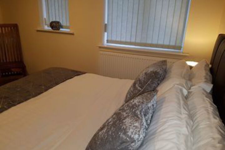 Room 13 of 30