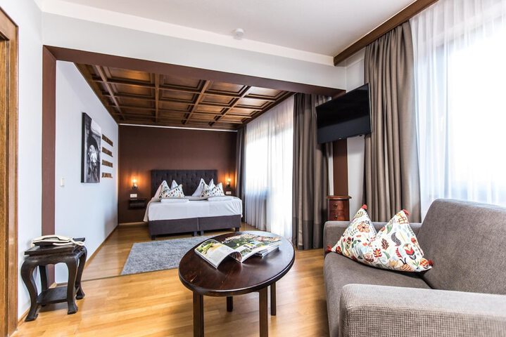 Room 21 of 67