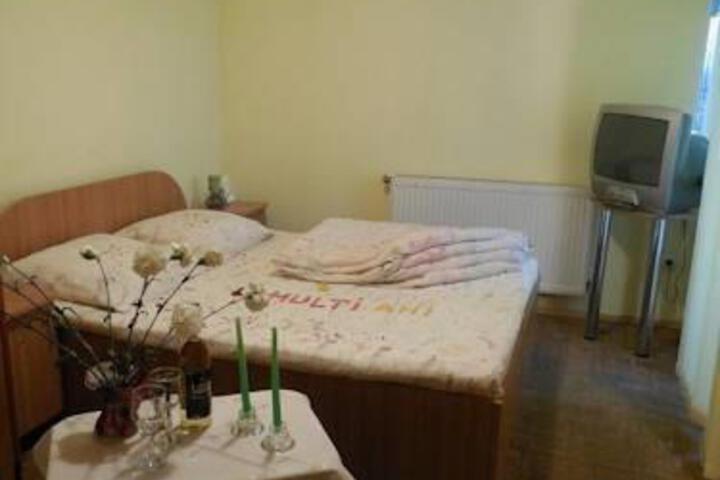 General 3 of 8