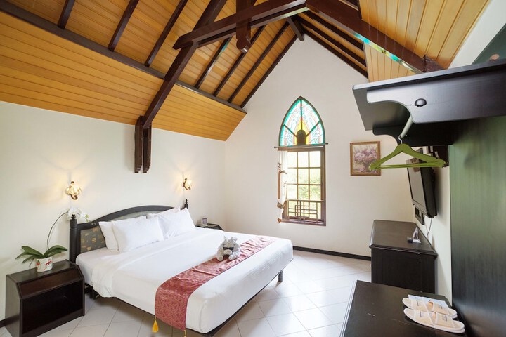 Room 4 of 39