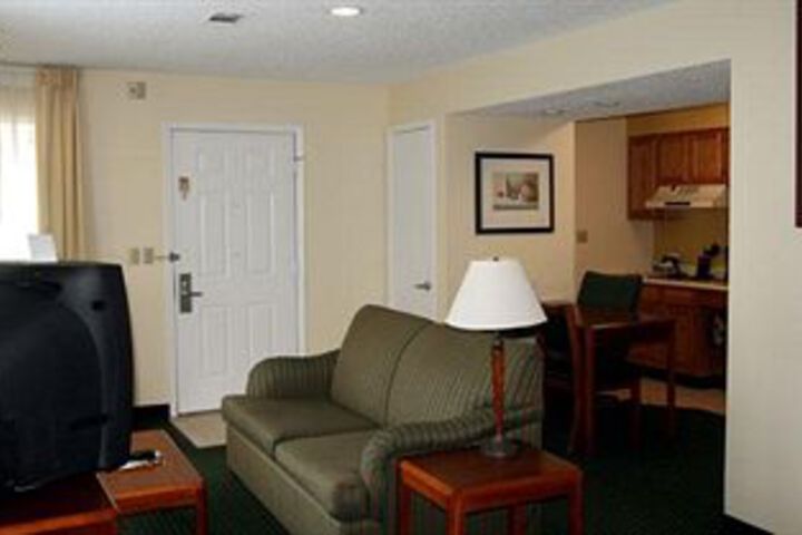 Room 91 of 107