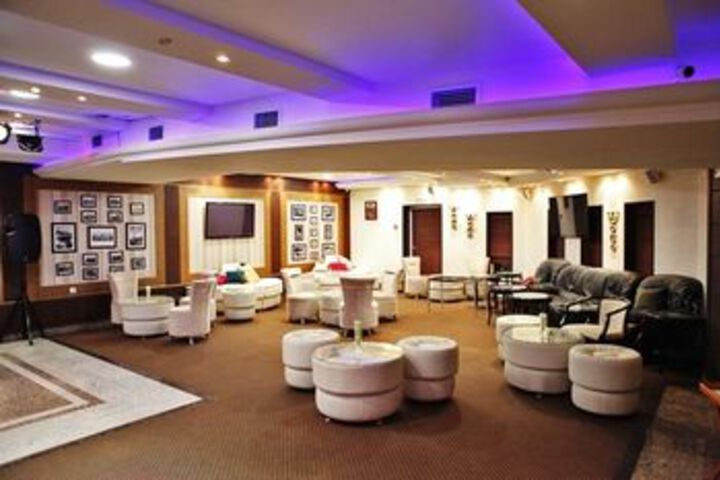 Hotel Interior 77 of 114