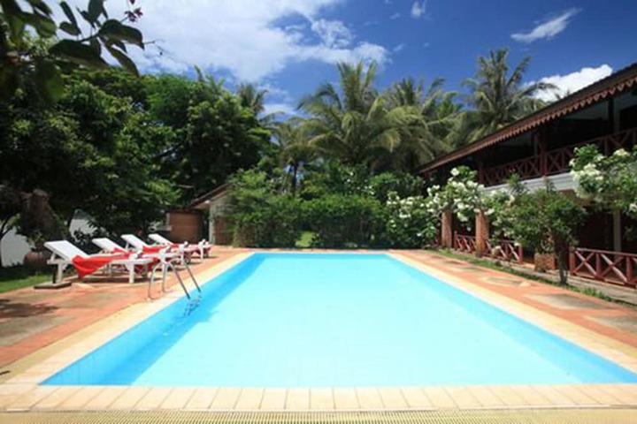 Vansana NamNgum Hotel