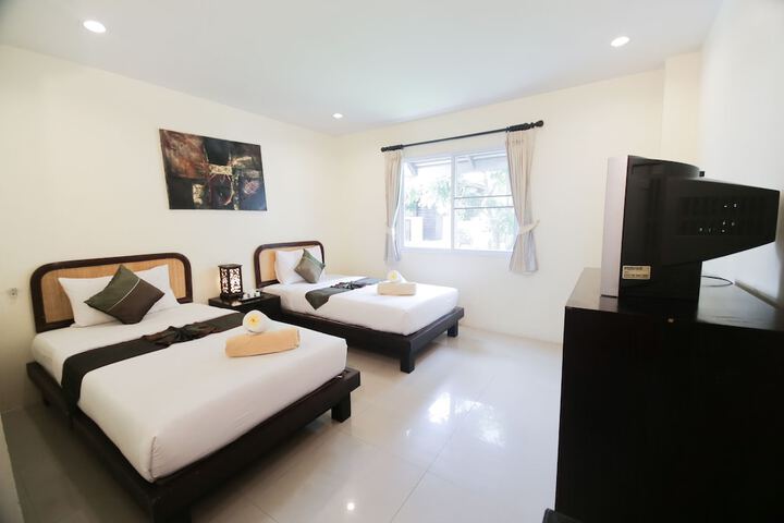 Room 15 of 89