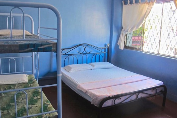 Room 11 of 50