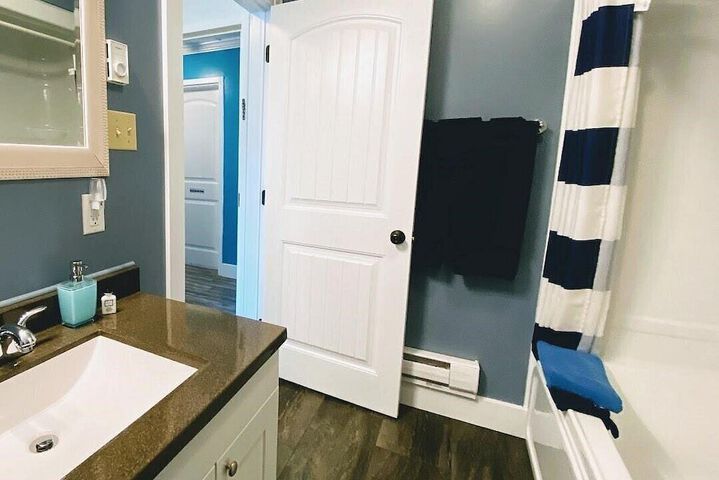 Room 7 of 30