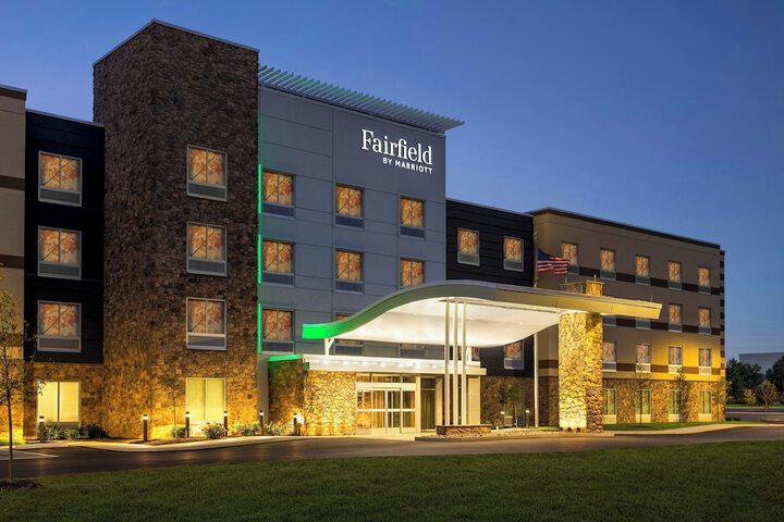 Hotel 27 of 28