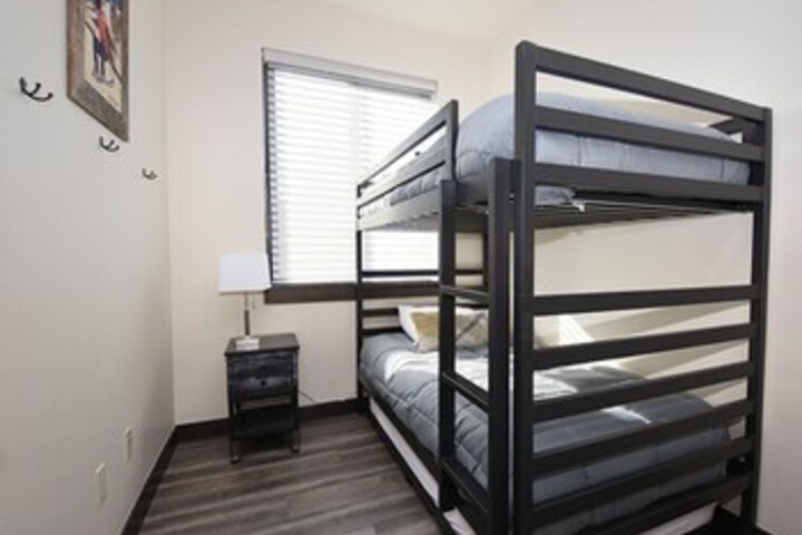 Room 44 of 56