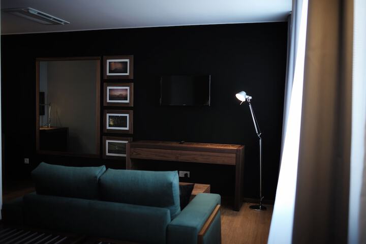 Room 12 of 50