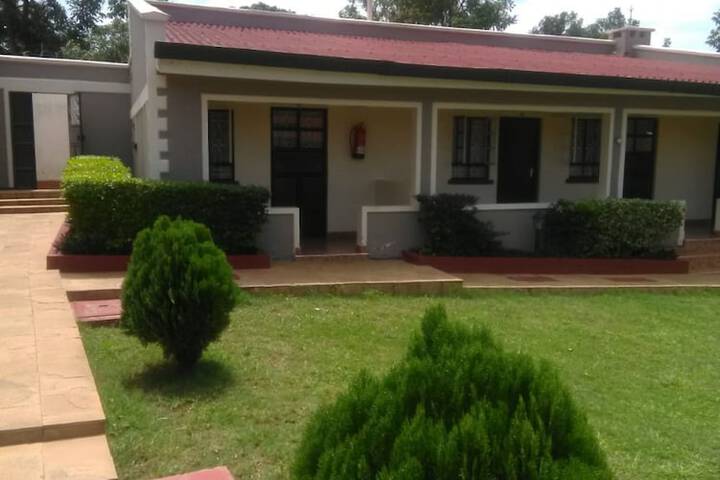 Juliana County Hotel