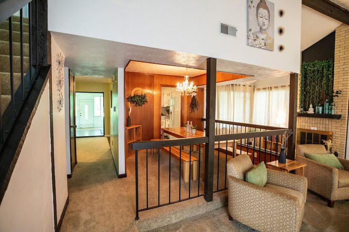 Room 21 of 48