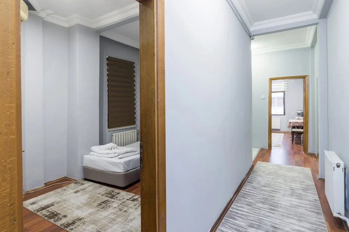 Room 3 of 14