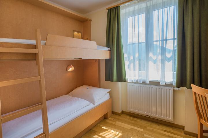 Room 4 of 56
