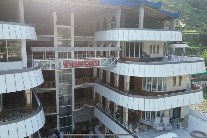 Hotel 43 of 43