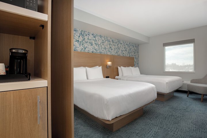 2 Queen Beds (3 of 6)