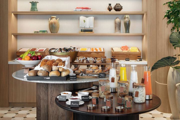 Breakfast/Coffee Service 56 of 74
