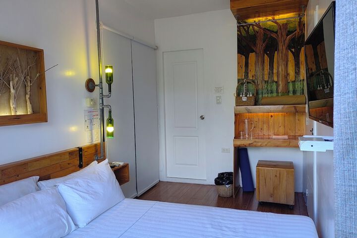 Room 28 of 101