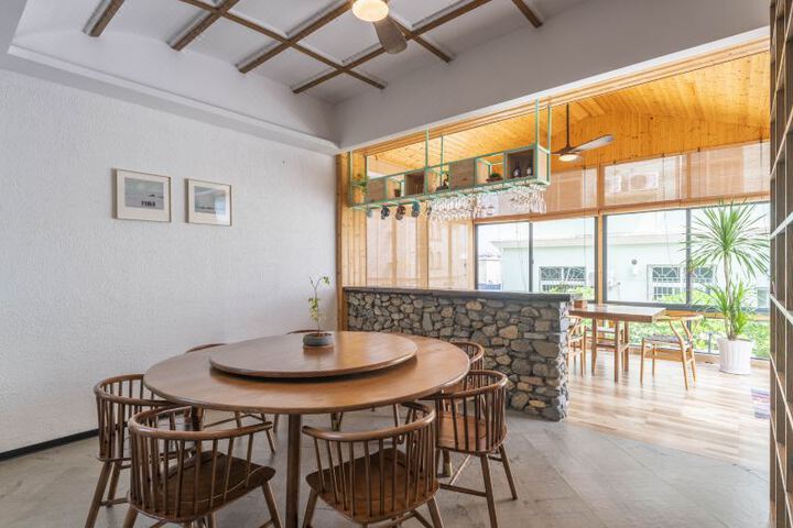 BCDJ The inn