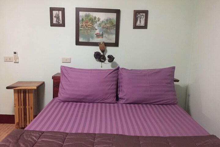 Room 79 of 154