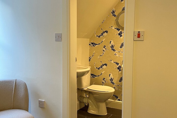 Room 44 of 84