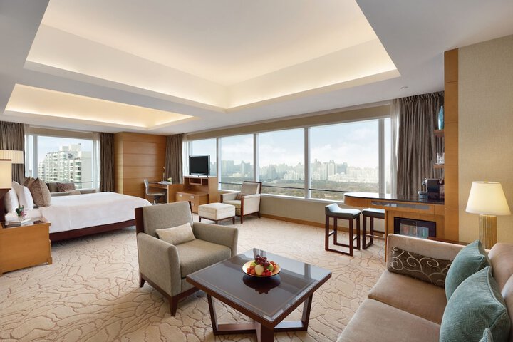 Room 12 of 81