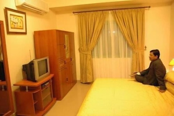 Room 12 of 45