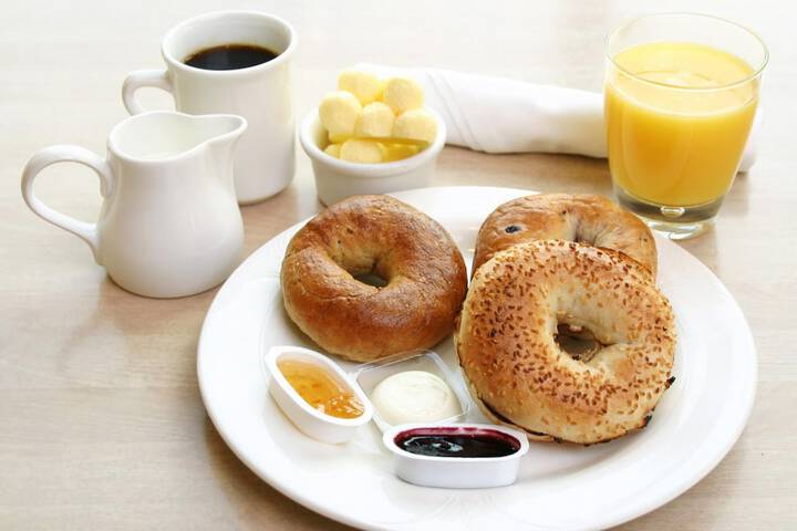 Breakfast/Coffee Service 27 of 32