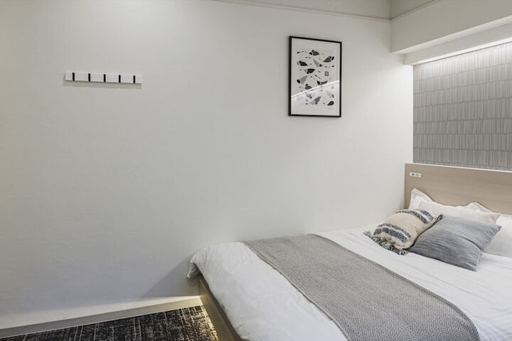 Room 21 of 53