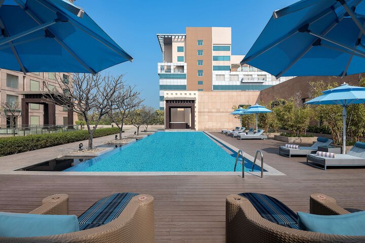 Pool 34 of 85