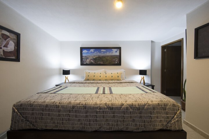 Room 26 of 130