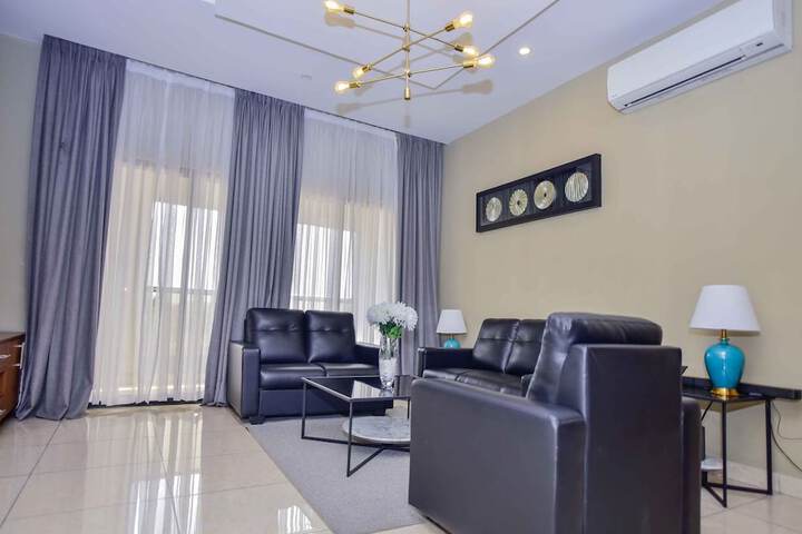 Room 4 of 5