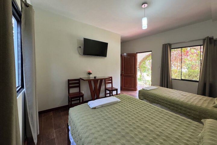 Room 27 of 134