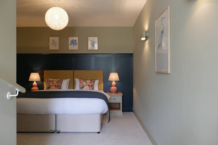Room 42 of 92