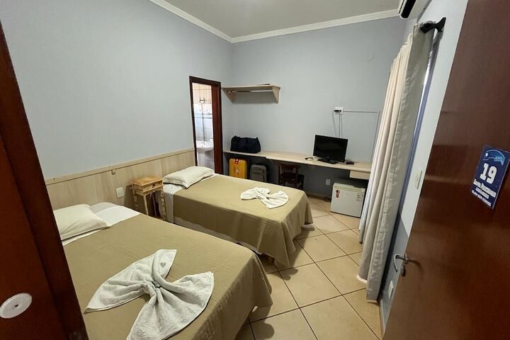Room 7 of 30