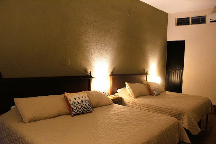 Room 12 of 41