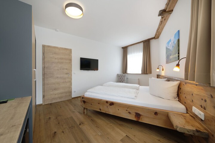 Room 18 of 71