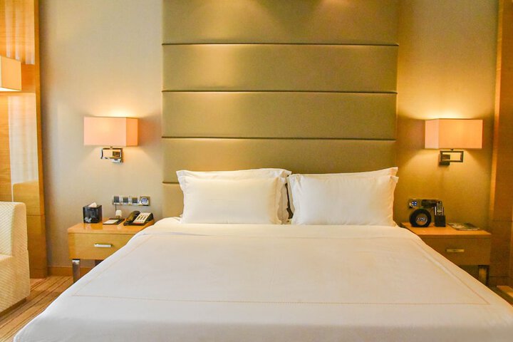 Room 19 of 110