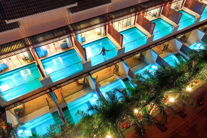 Pool 68 of 149