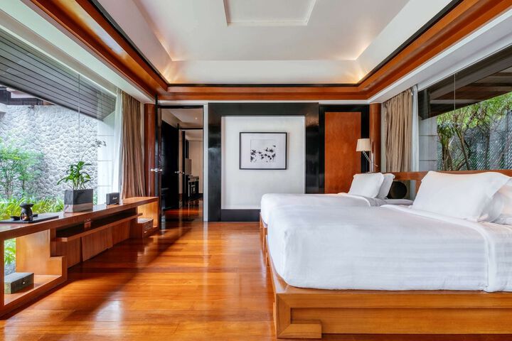 Room 66 of 237