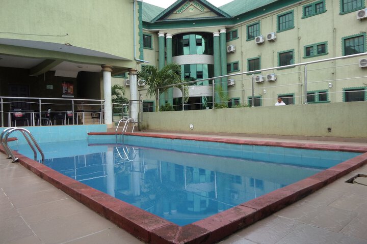 Pool 20 of 26