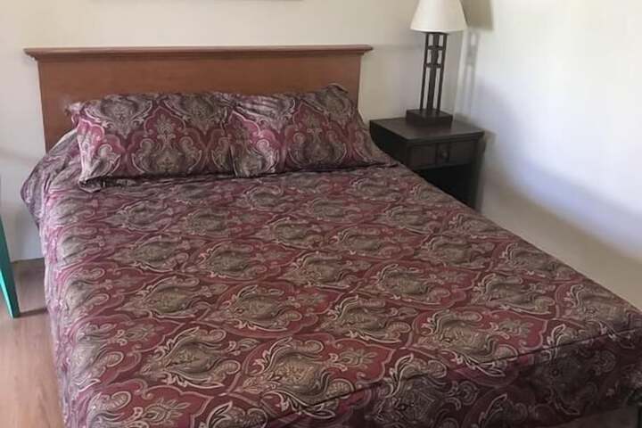 Room 13 of 29