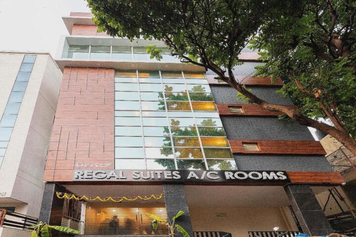 Capital O Regal suites