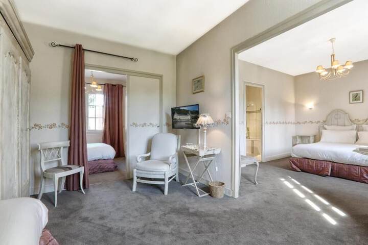 Room 16 of 45